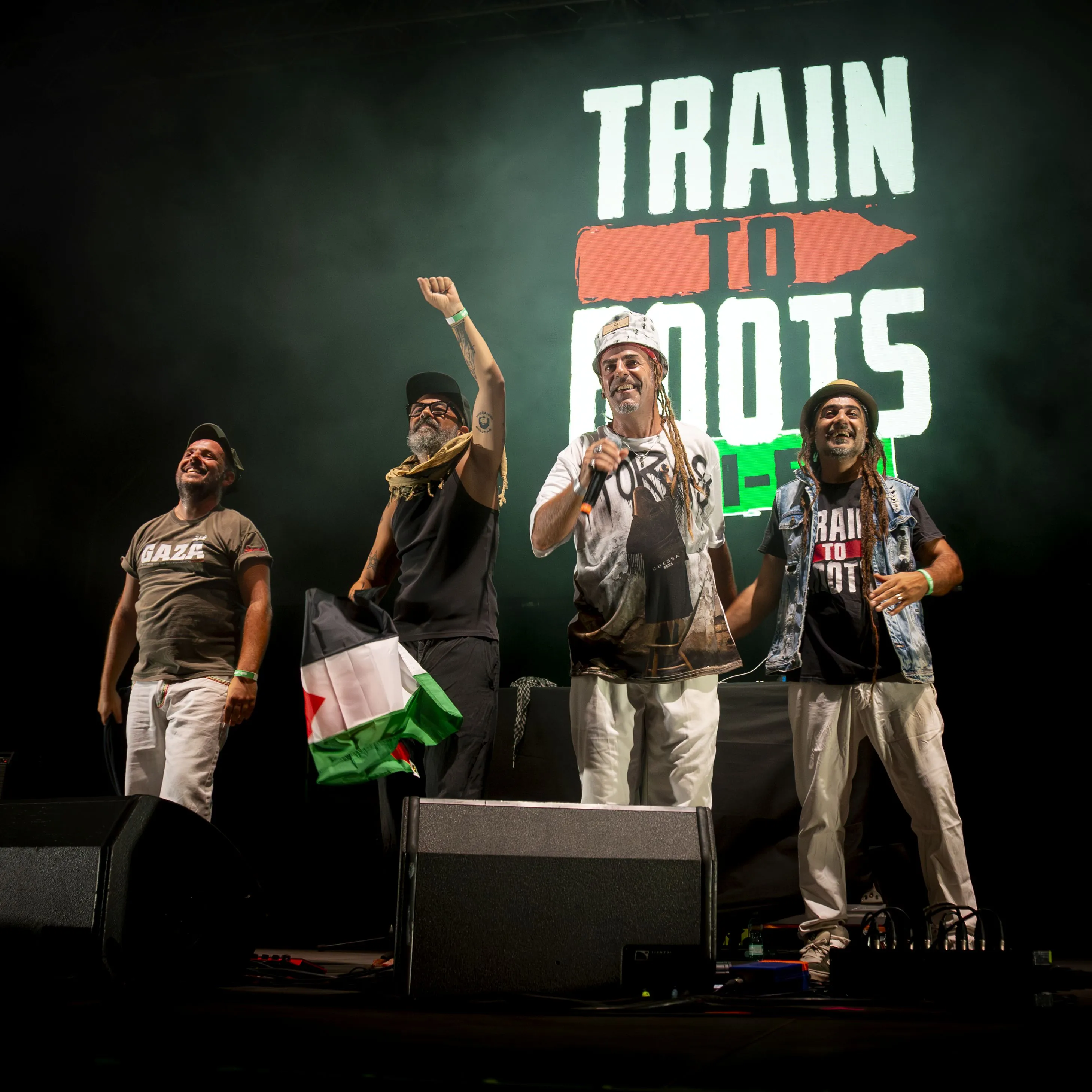 Train To Roots Hi-Fi, press photo